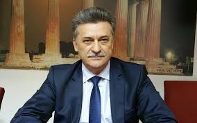 Σαν βόμβα έσκασε στην Κόρινθο η είδηση για τον κ.Νανόπουλο ...
